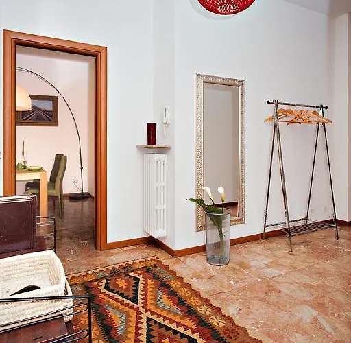 Apartment D&d House *